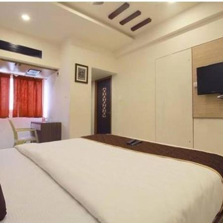 Pkn Classic Regency Madurai Εξωτερικό φωτογραφία